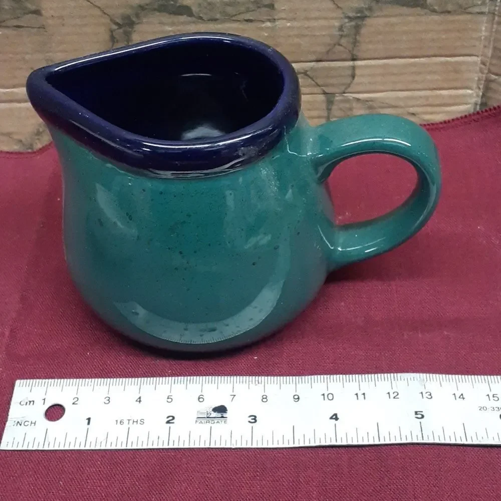 4 pc serveware bundle of Queens Hooker baking dish Denby pottery pitcher, & more